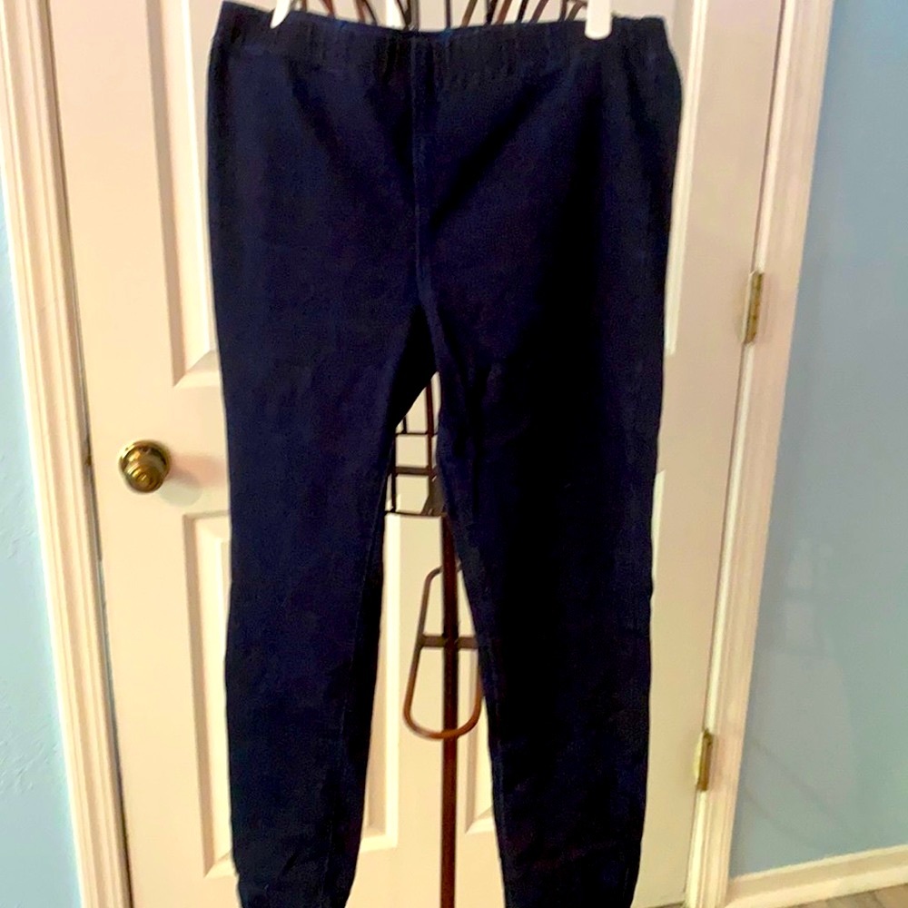 NWOT Inc dark blue  legging jean
